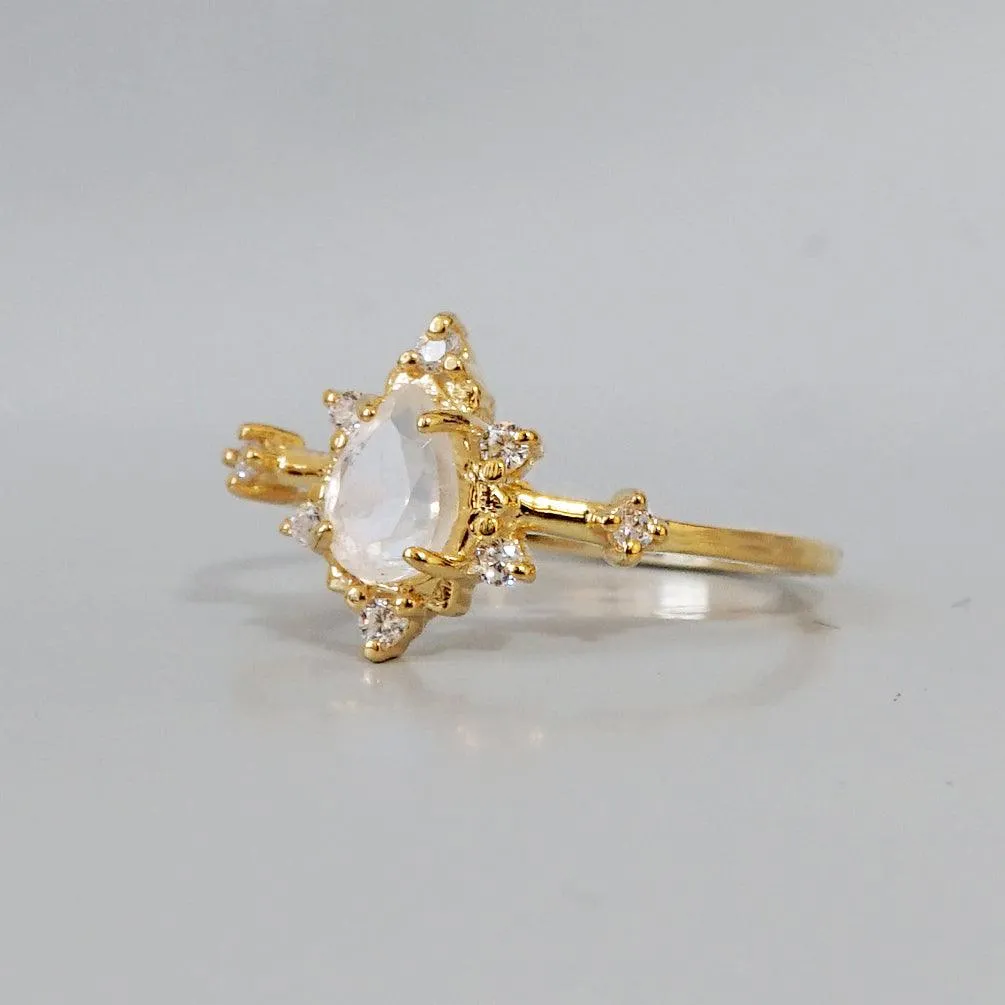 10K Moonstone Crush Ring