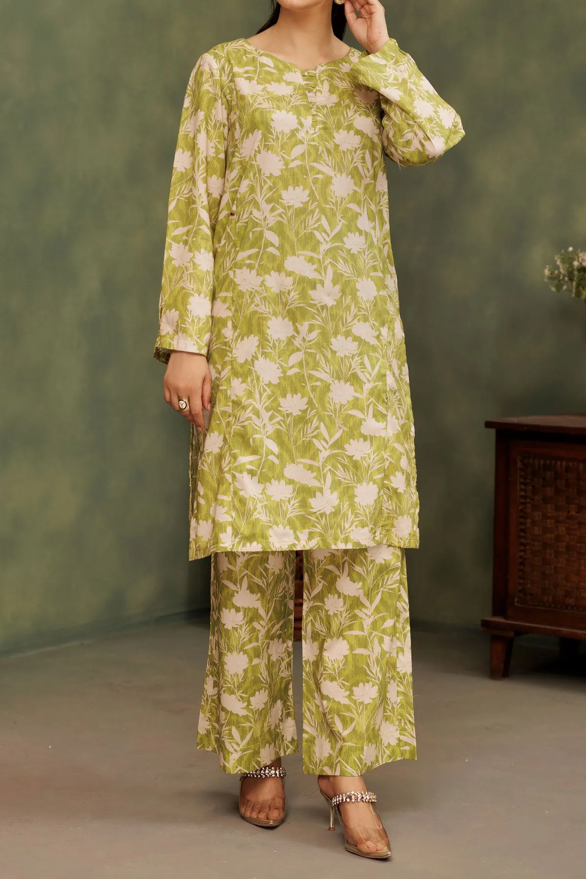 2 PIECE UNSTITCHED LAWN | UN-DPC-374