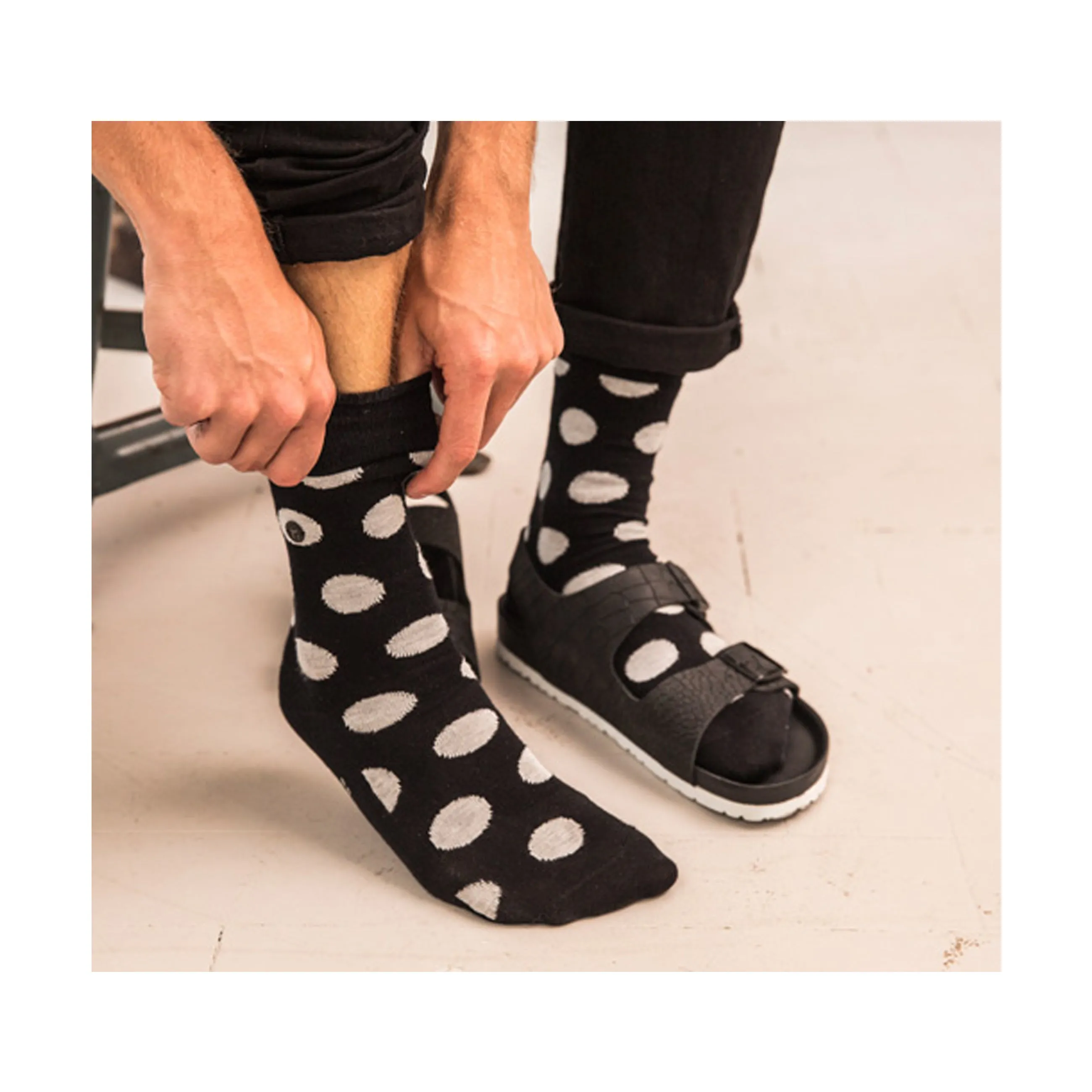 Amsterdam Black/Ecru Cotton Socks 39-42