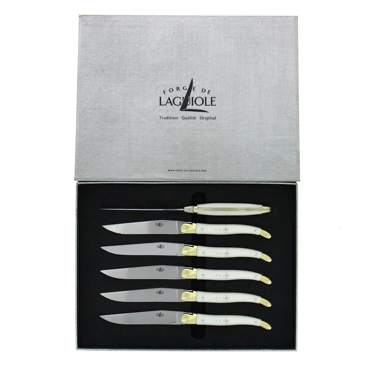 Forge de Laguiole White Fabric Steak Knives - Brass Bolsters