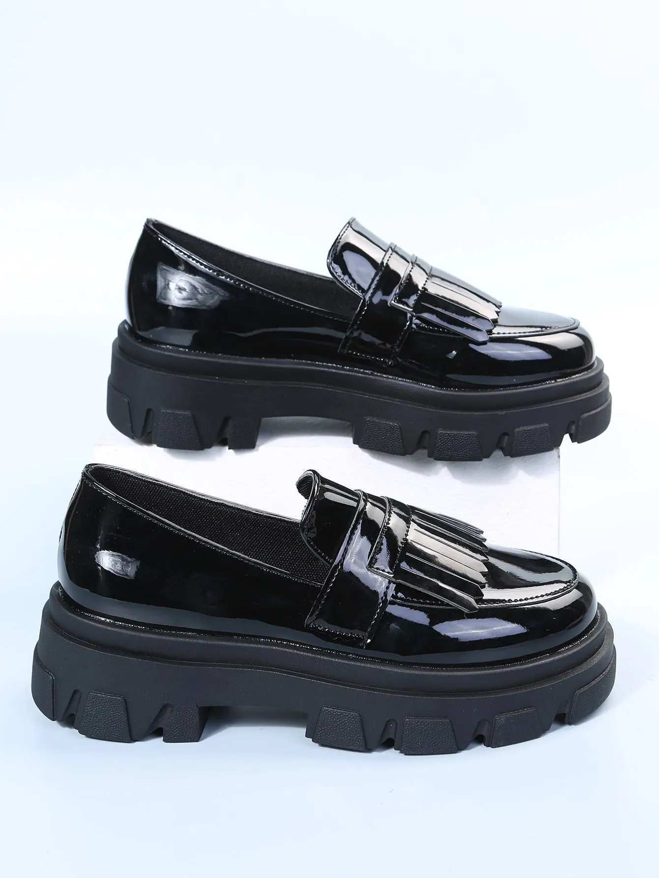 Fringe Decor Lug Sole Flatform Loafers