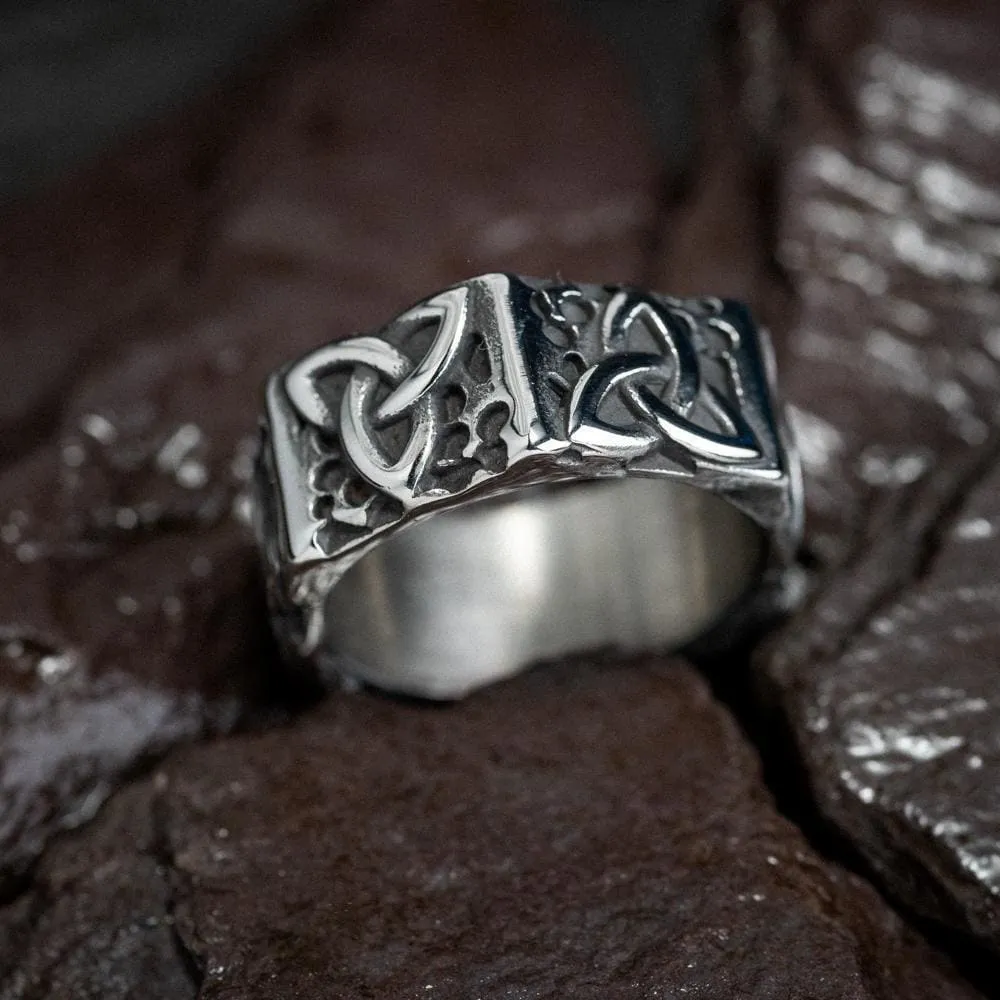 Hexagonal Stainless Steel Triquetra Ring