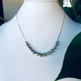 Mini round Neo necklace