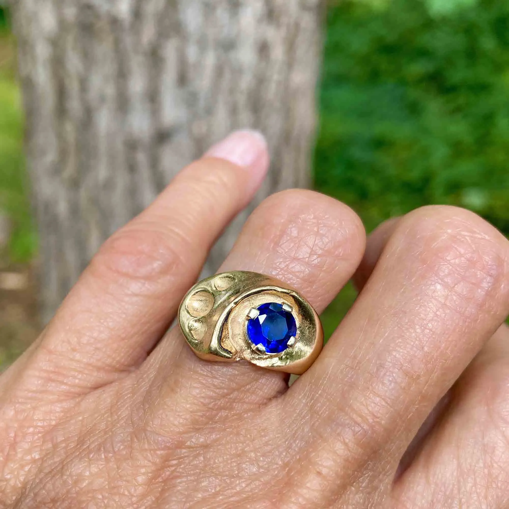 Modernist Heavy 14K Gold Sapphire Owl Ring