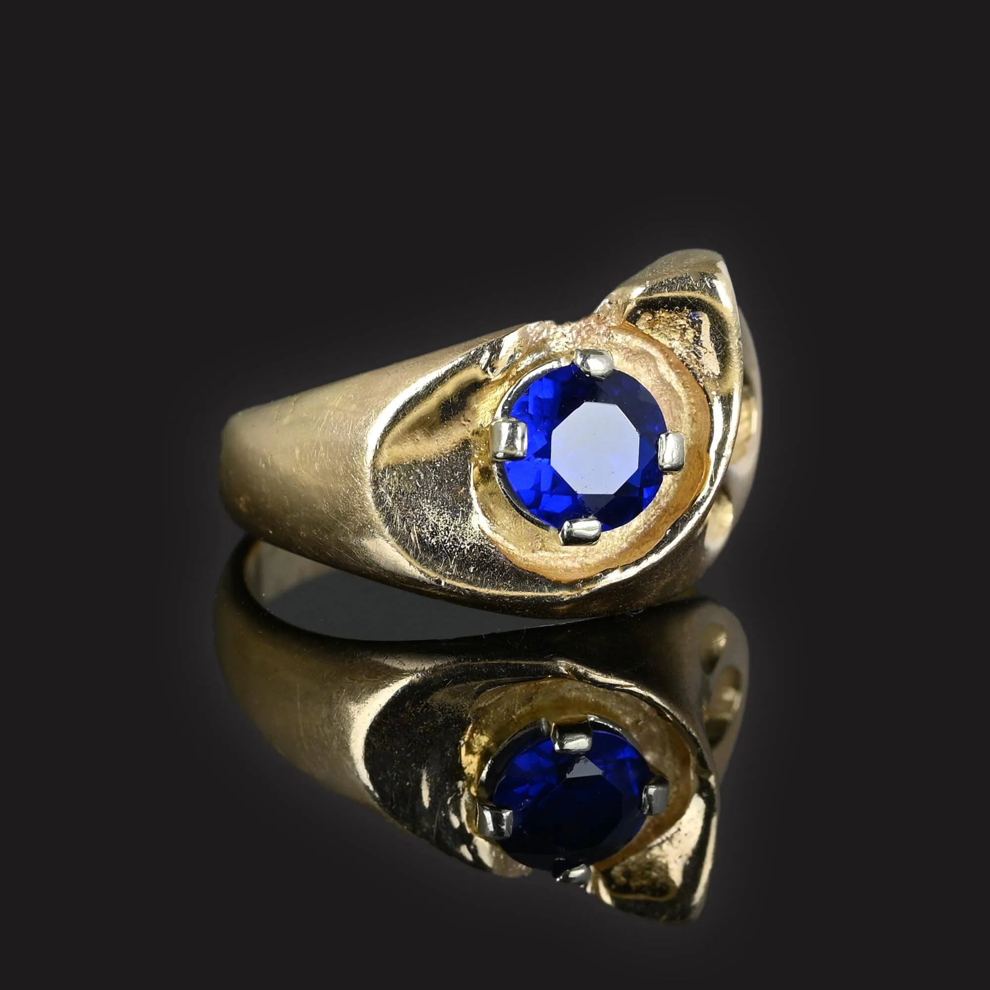 Modernist Heavy 14K Gold Sapphire Owl Ring