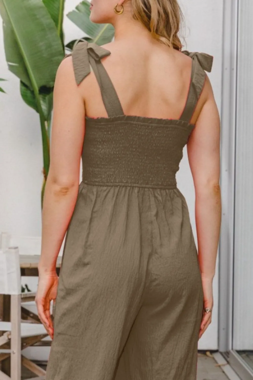 ODDI Jumpsuit mit gesmoktem Oberteil in voller Größe und ärmellos