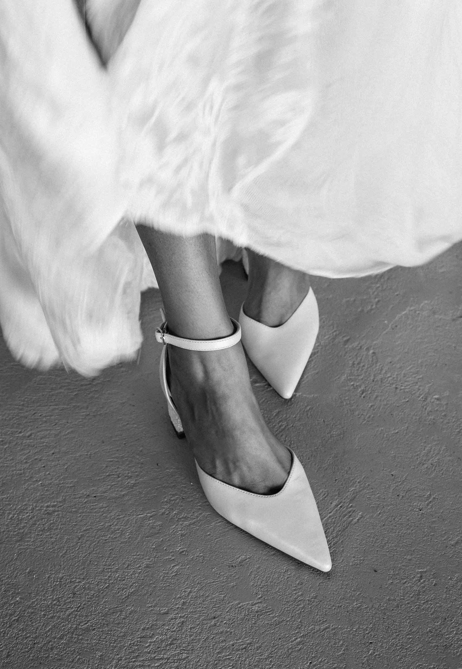 ODYSSEY - POINTED CLOSED TOE BRIDAL HEELS