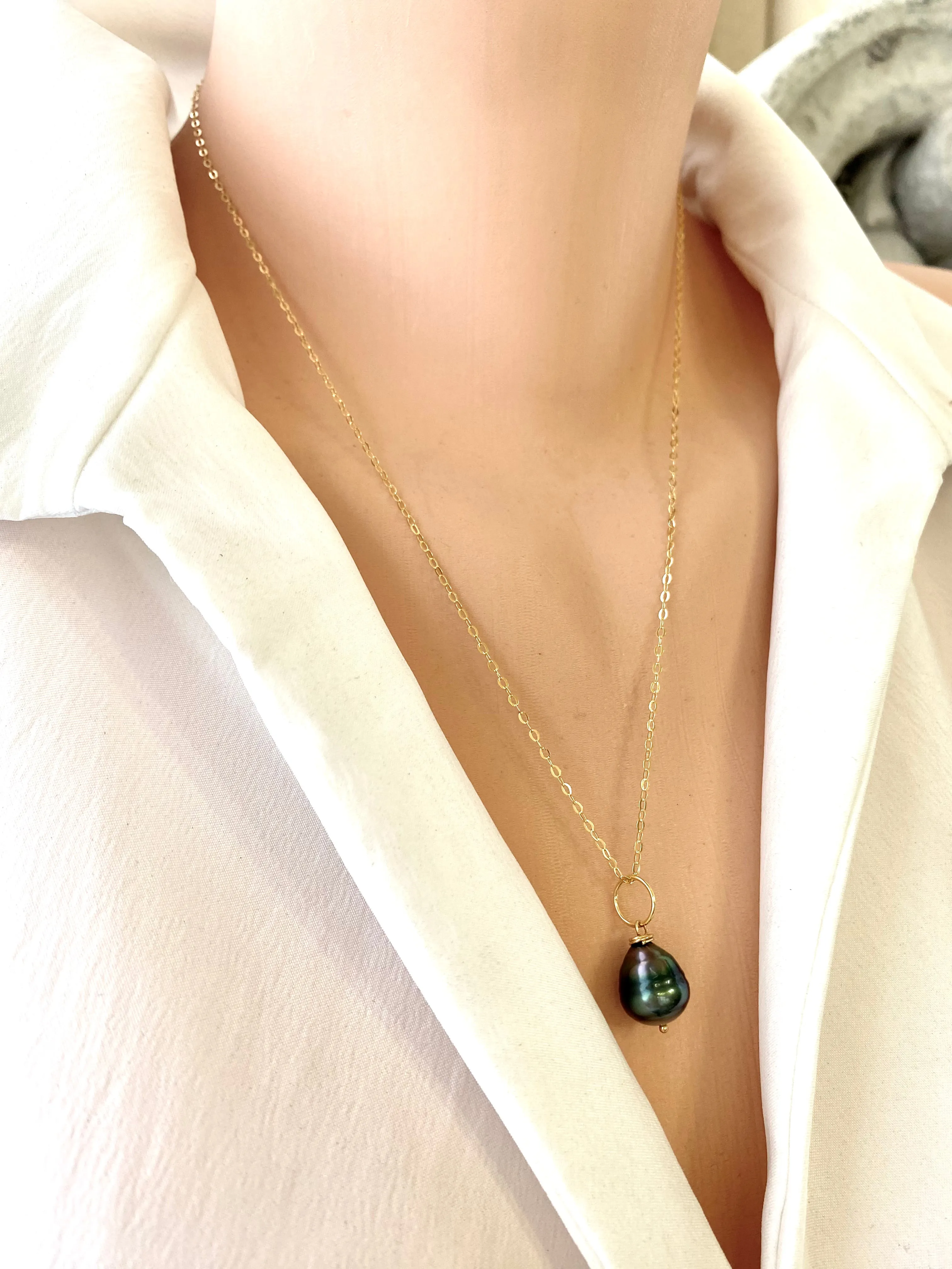 Tahitian Baroque Pearl Pendant on Vermeil, Gold Plated Silver Flat Cable Chain, 20in